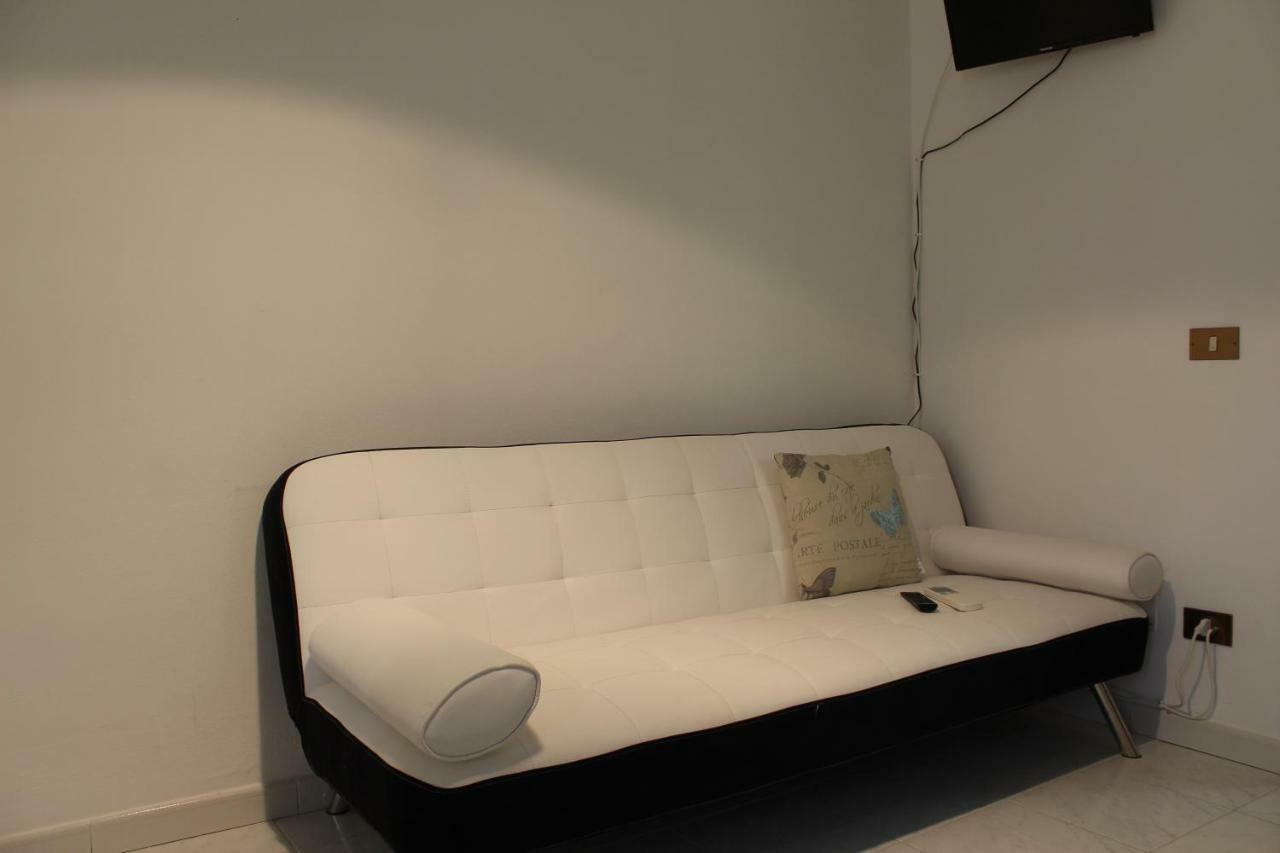 Le Aromatiche Apartment Алгеро Екстериор снимка