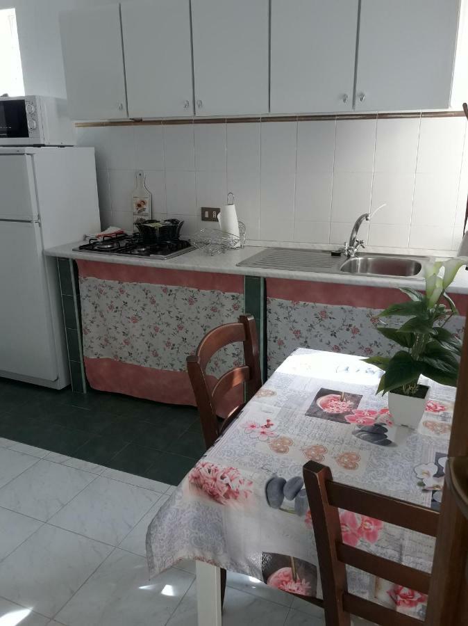 Le Aromatiche Apartment Алгеро Екстериор снимка