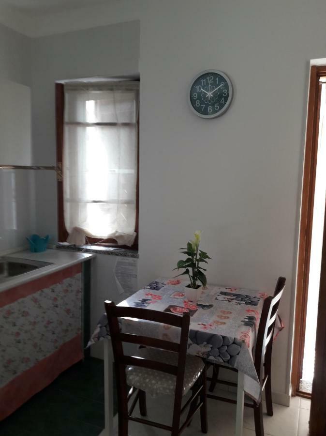 Le Aromatiche Apartment Алгеро Екстериор снимка